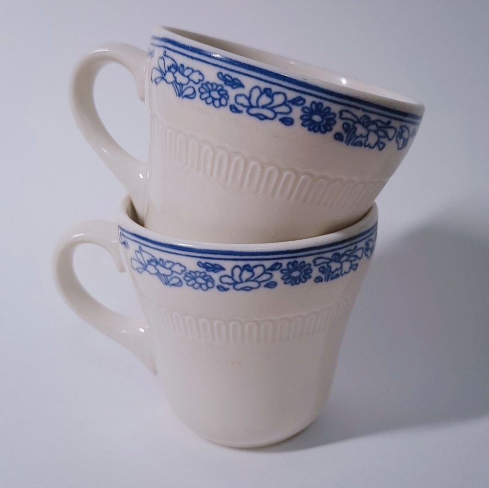 Set of 2 - Blue pattern Syracuse China Mug